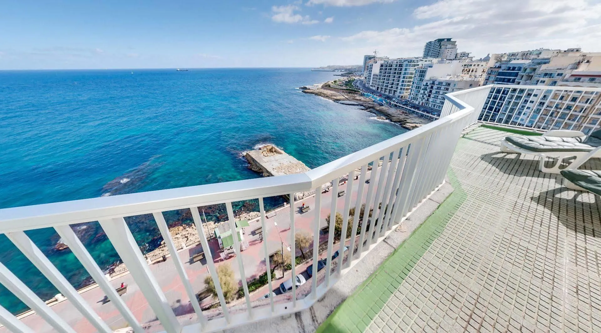 Sliema Chalet Hotel