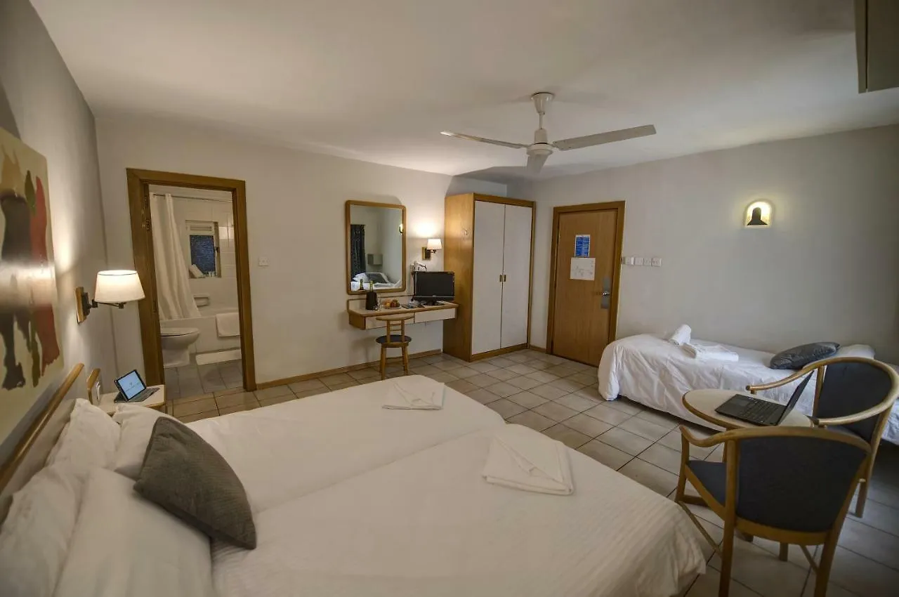 Sliema Chalet Hotel