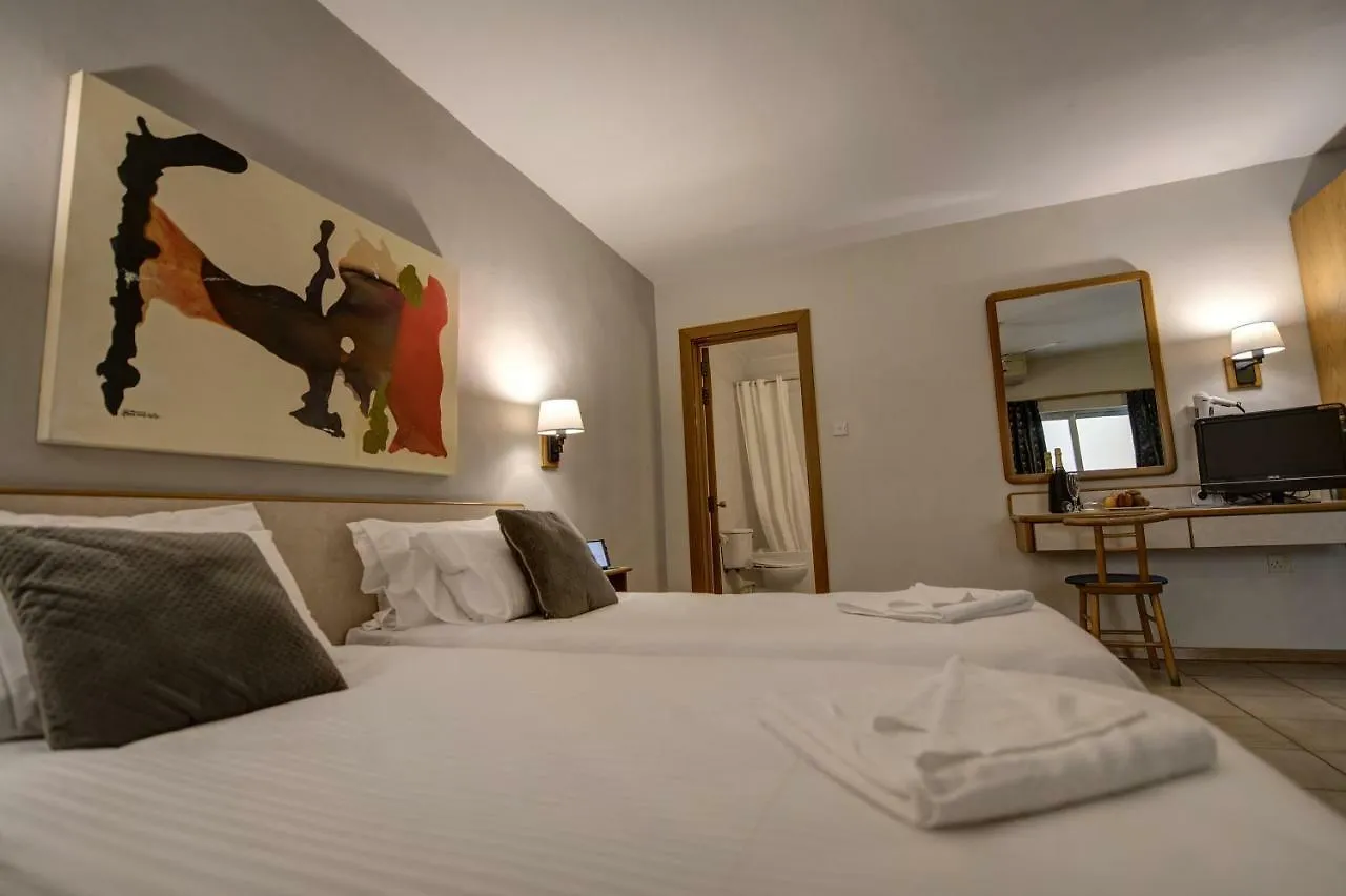 Sliema Chalet Hotel