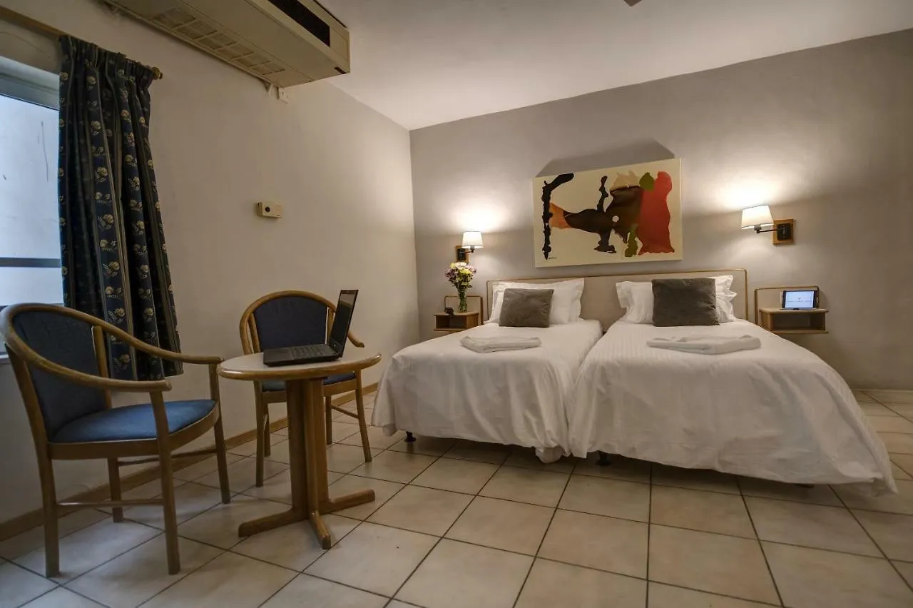 Sliema Chalet Hotel