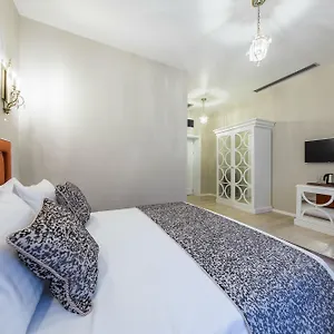 **** Hotel The Mansion Boutique (adults Only) România