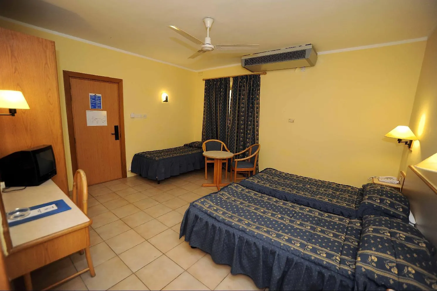 Sliema Chalet Hotel